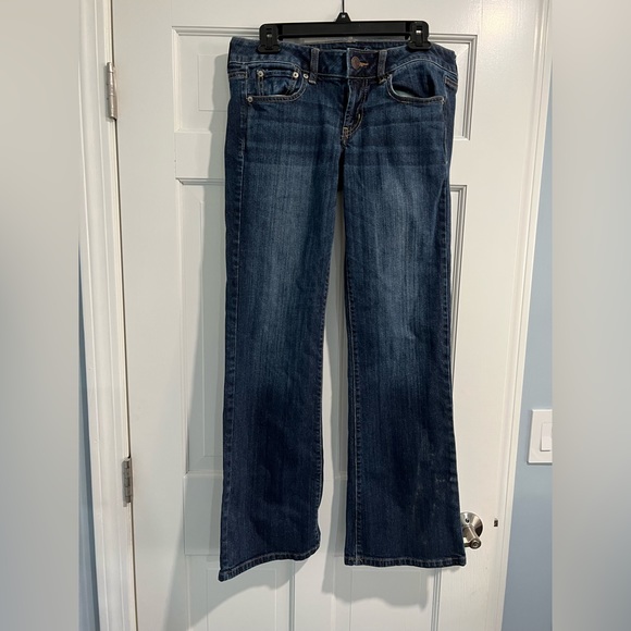 American Eagle Outfitters Denim - American Eagle favorite boyfriend stretch jeans.